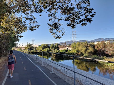 Walking the Los Angeles River Trail Through Frogtown