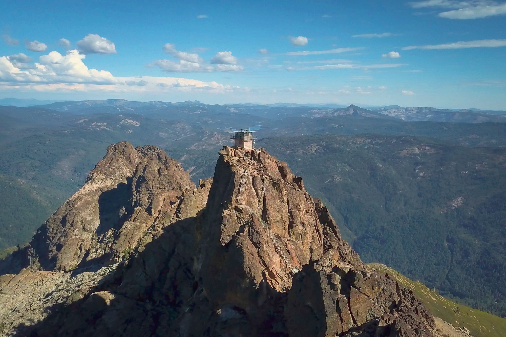 Lakes Basin Camping and Hiking in the Sierra Nevada 