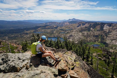Hike to the Peak of Mount Elwell in the Lakes Basin 