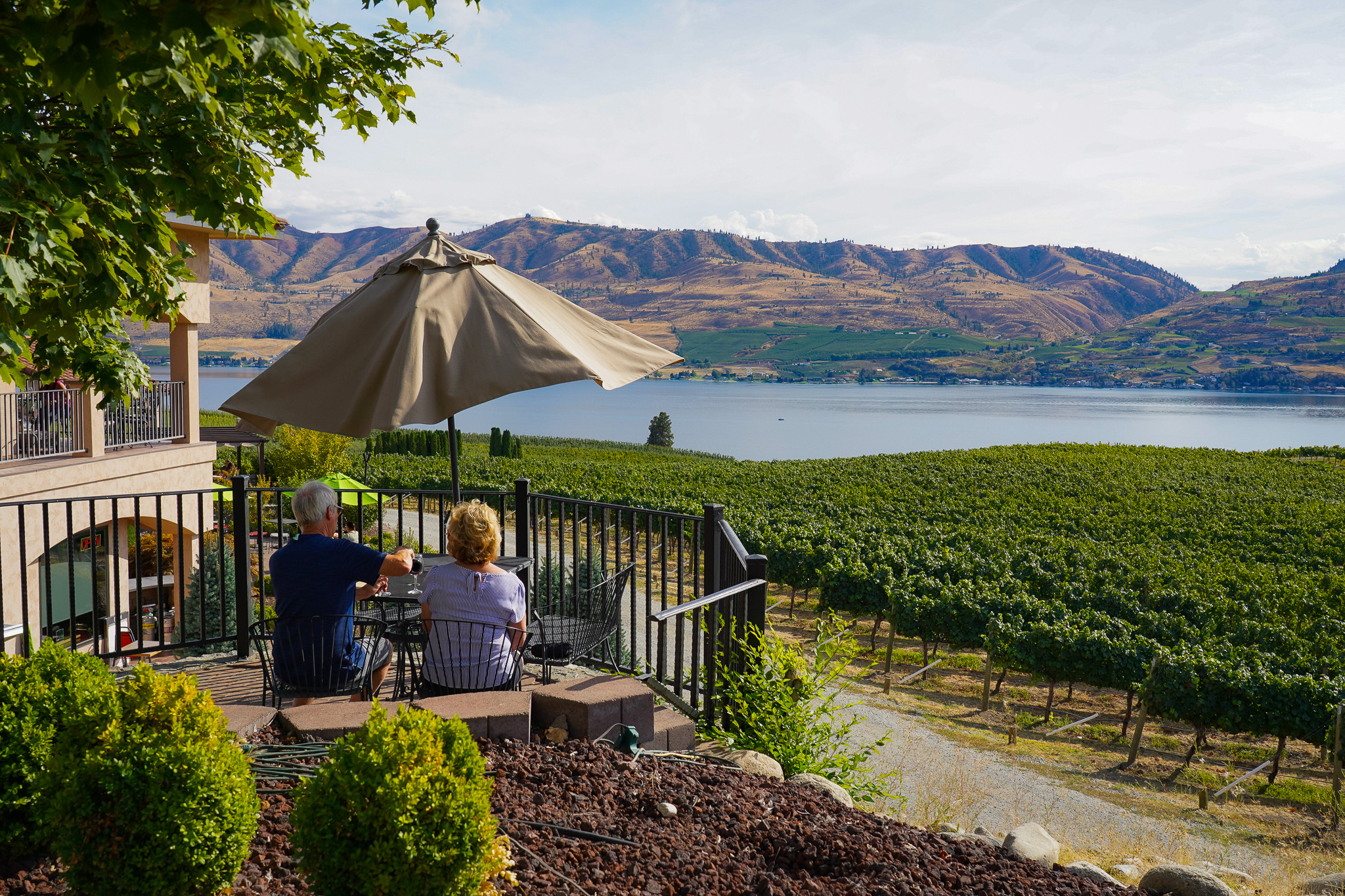 Wine Down Dine Out in Lake Chelan