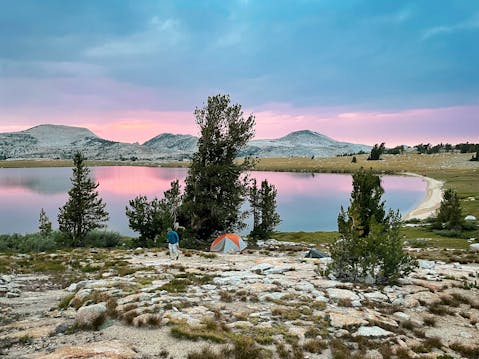 camping at Evelyn Lake in Yosemite National Park