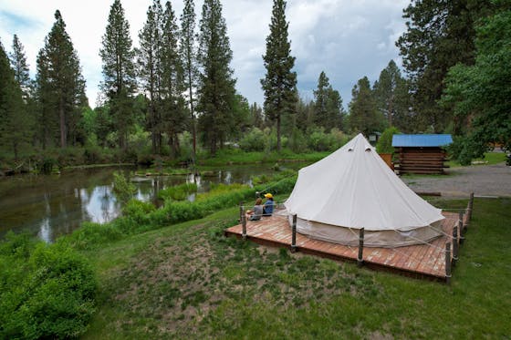 Glamp tent at Crater Lake Resort near Klamath Falls in Southern Oregon 