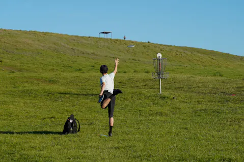 Disc Golf Player at Crane Creek Regional Park in Sonoma Valley