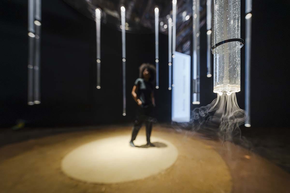 Vista parziale dell'installazione prodotta e coordinata da We Exhibit per il Padiglione Kosovo alla Biennale di Venezia 2025