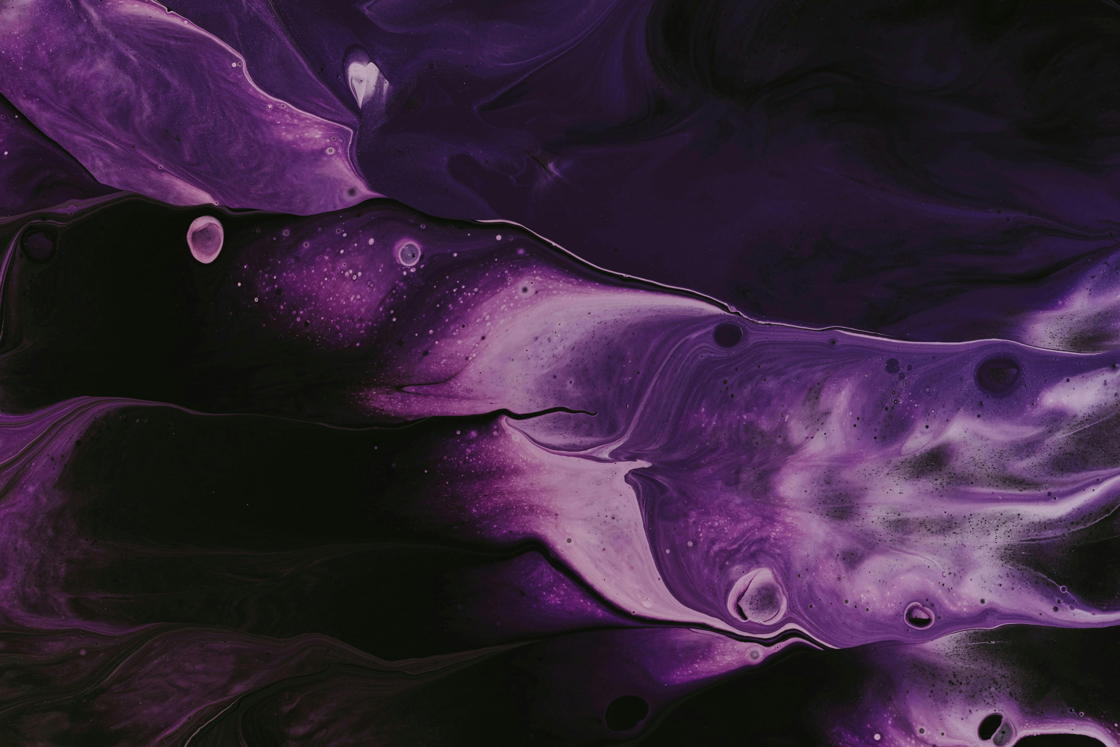 space waves purple on black background on theme with Najar's brand