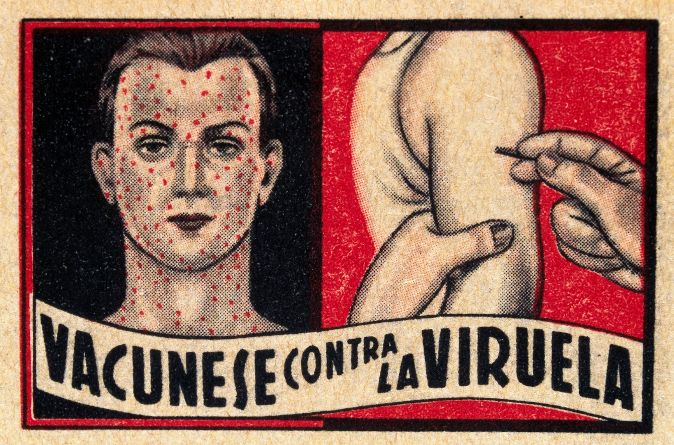 Spanish print stating: “Vaccinate against the smallpox”, around 1940.