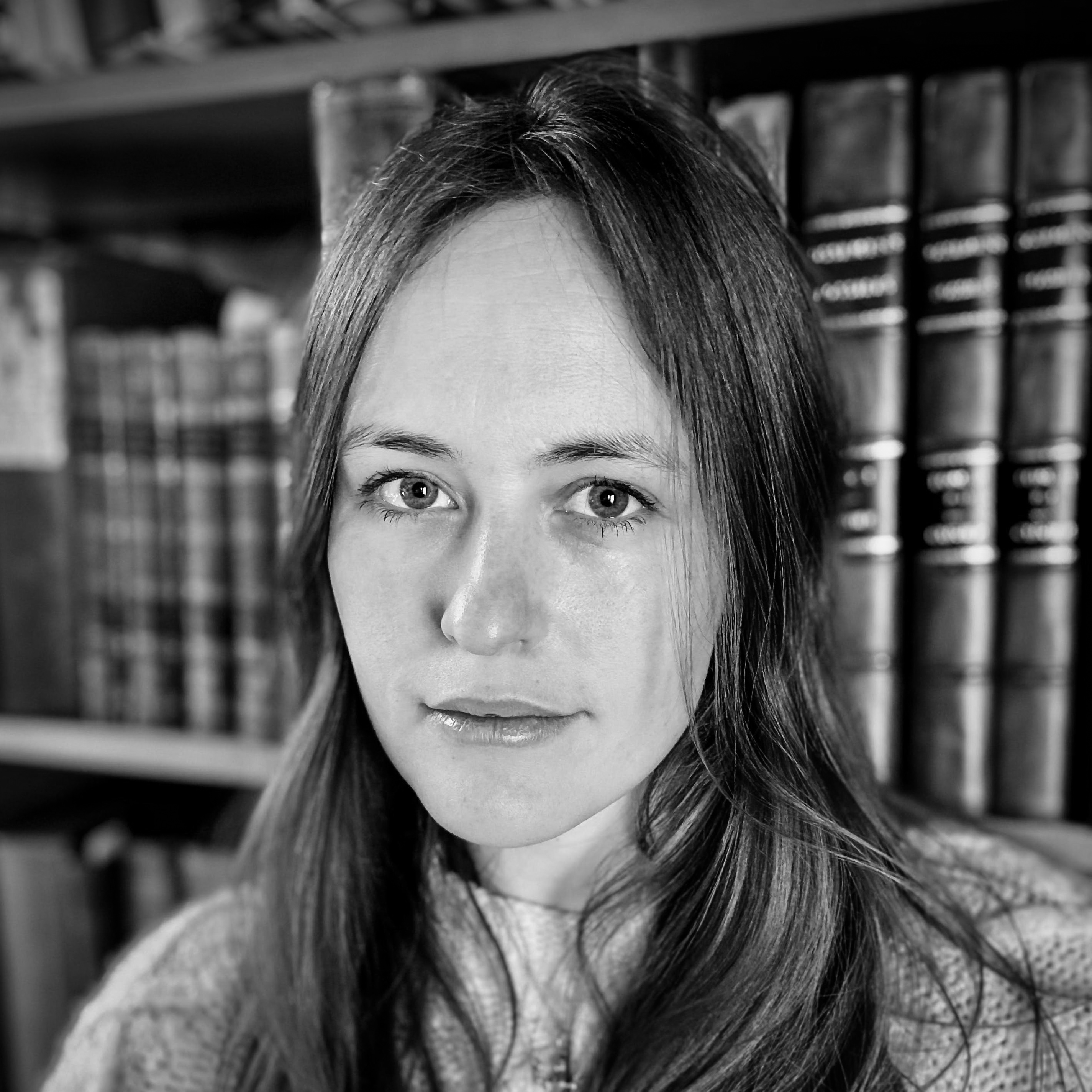 Black and white, head and shoulders portrait of Dr Agnes Arnold-Forster.