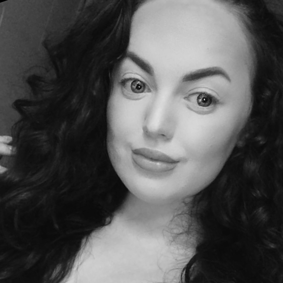 Photographic headshot of Ella Smith