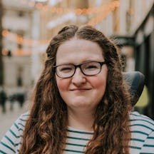 Black and white, head and shoulders portrait of Shona Lousie