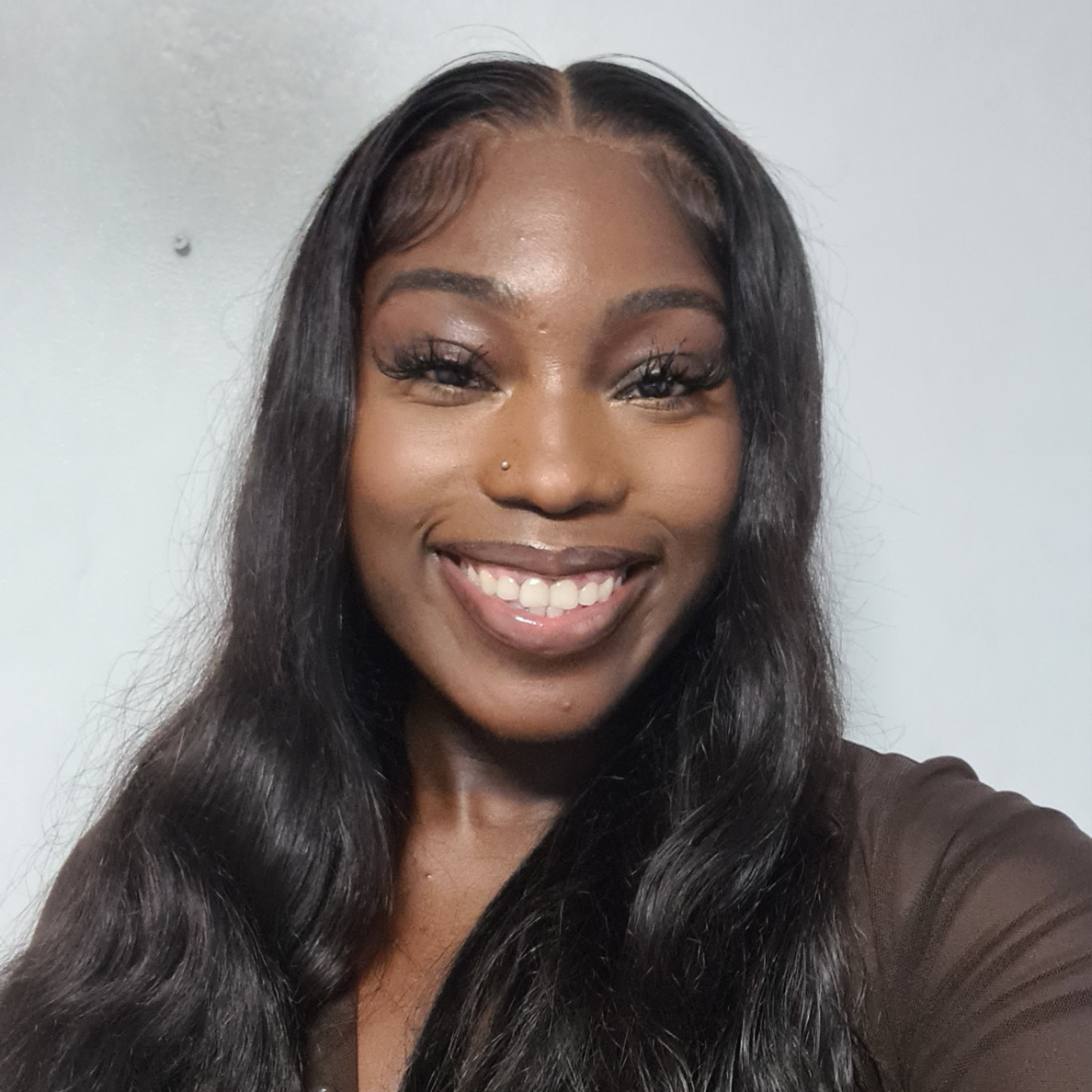 Photograph of Simmone Ahiaku.