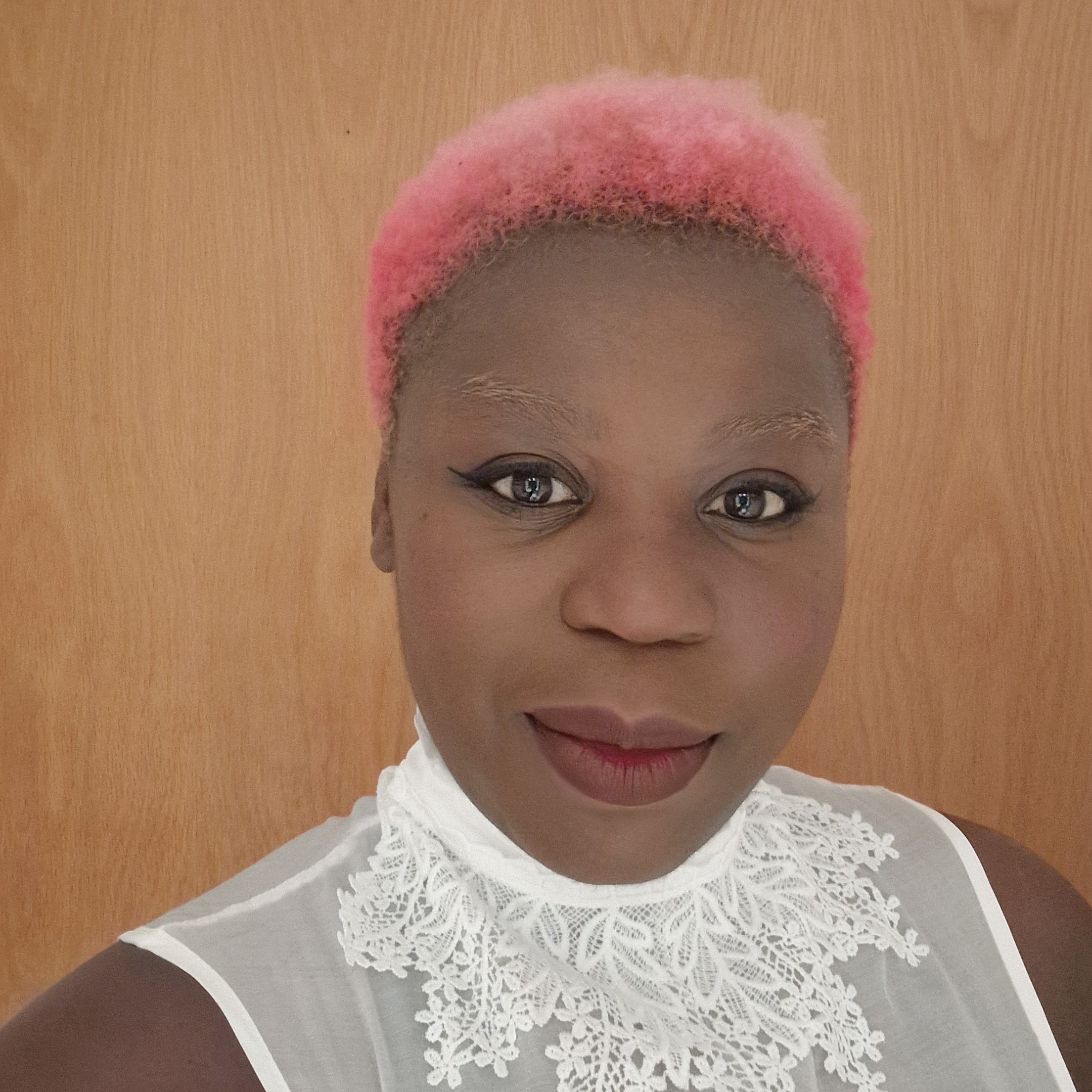 Photograph of Isabelle Gapomo