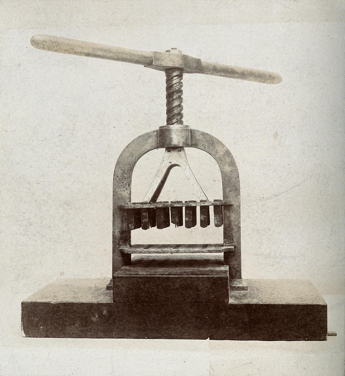 Photograph of a machine used in a lazaretto in Venice, to disinfect letters and papers belonging to Plague Victims. 
