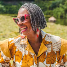 Photo of Karen Arthur
