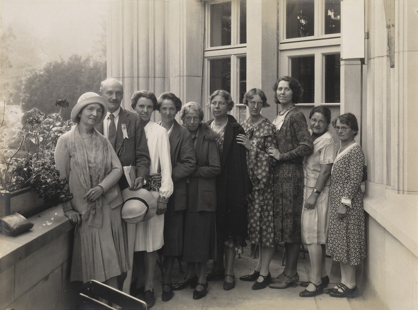 The Zurich Birth Control Conference, Sept 1930. Margaret Sanger is on the far left. Image credit: Wellcome Library.