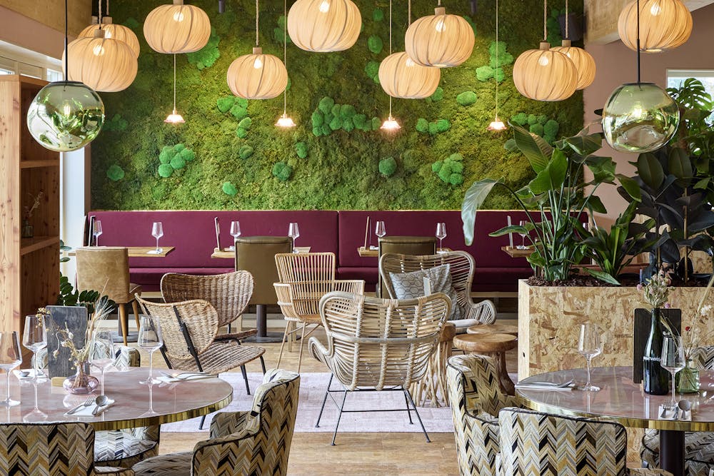 Restaurant mosmuur 2.jpg