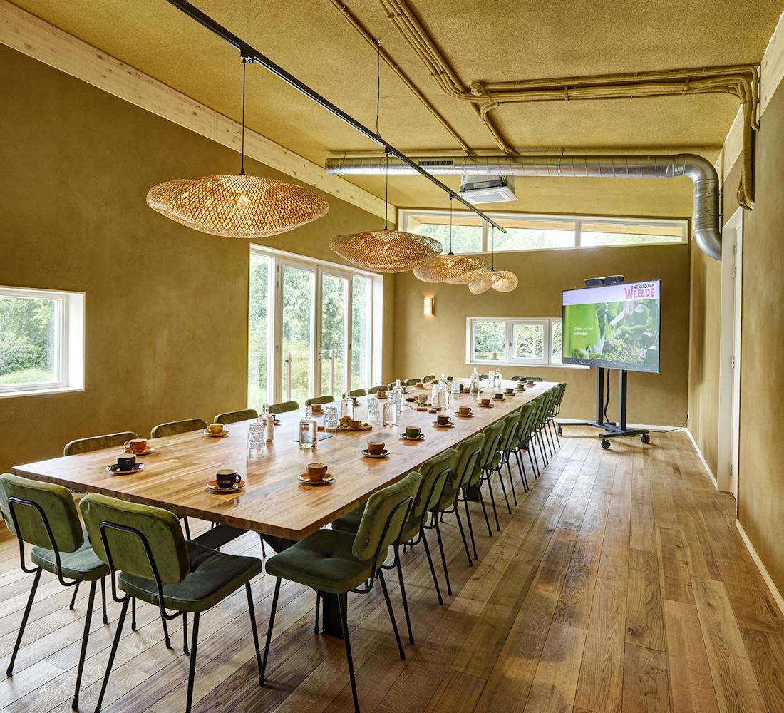 Kiem grote tafel schuin