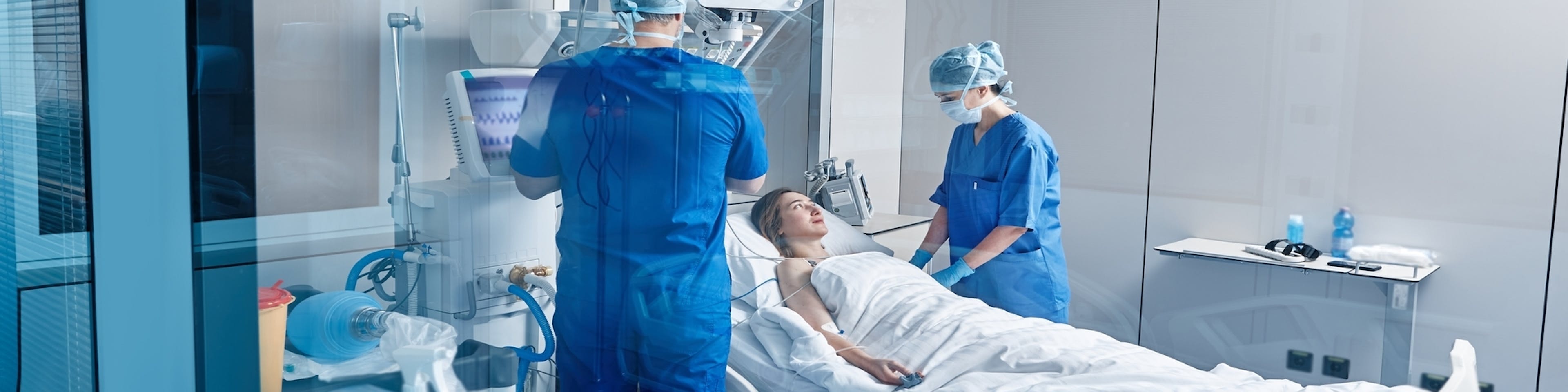 Baño de paciente en cama