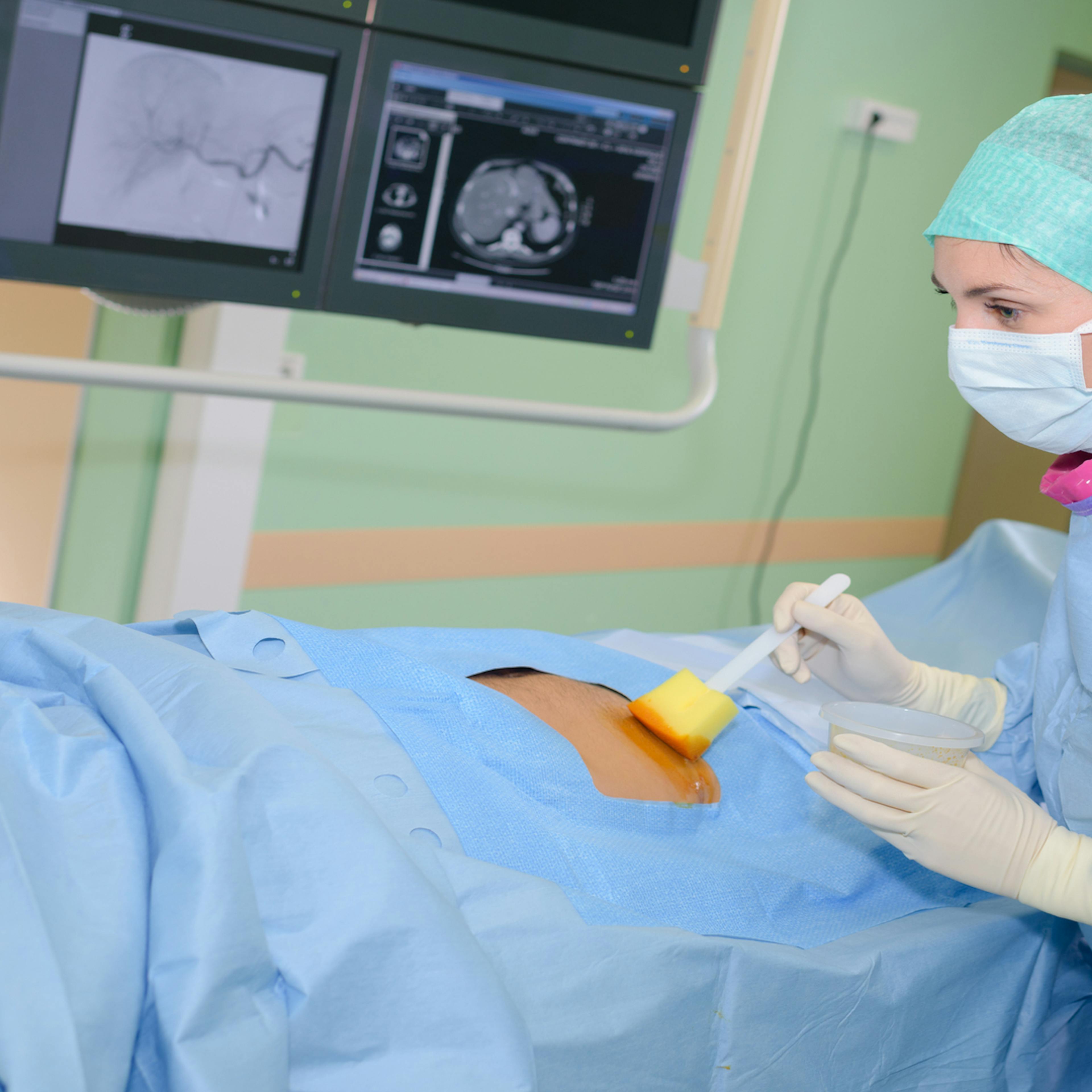 Descolonizando la piel para prevenir infecciones en los pacientes