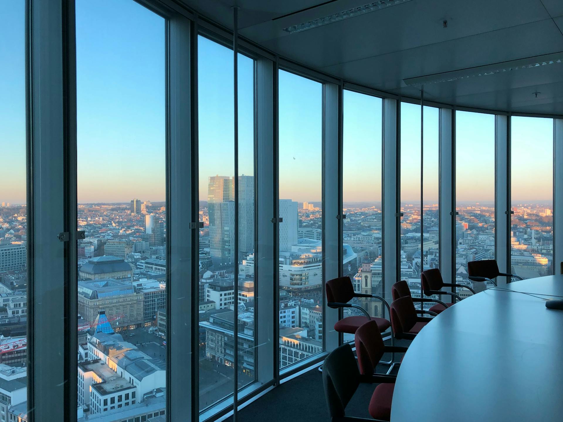 Frankfurt Board Room