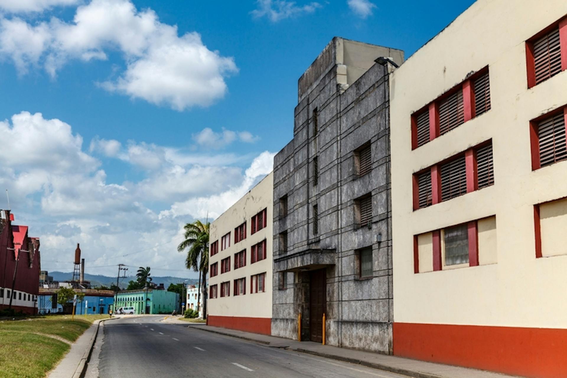 Façade de l'ancienne distillerie Bacardi