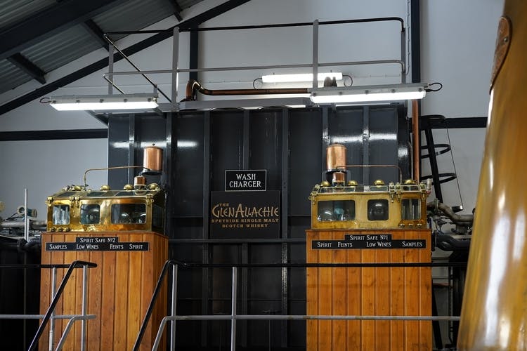 Le coffre-fort à l'alcool dans la distillerie de whisky Glenallachie Scotch