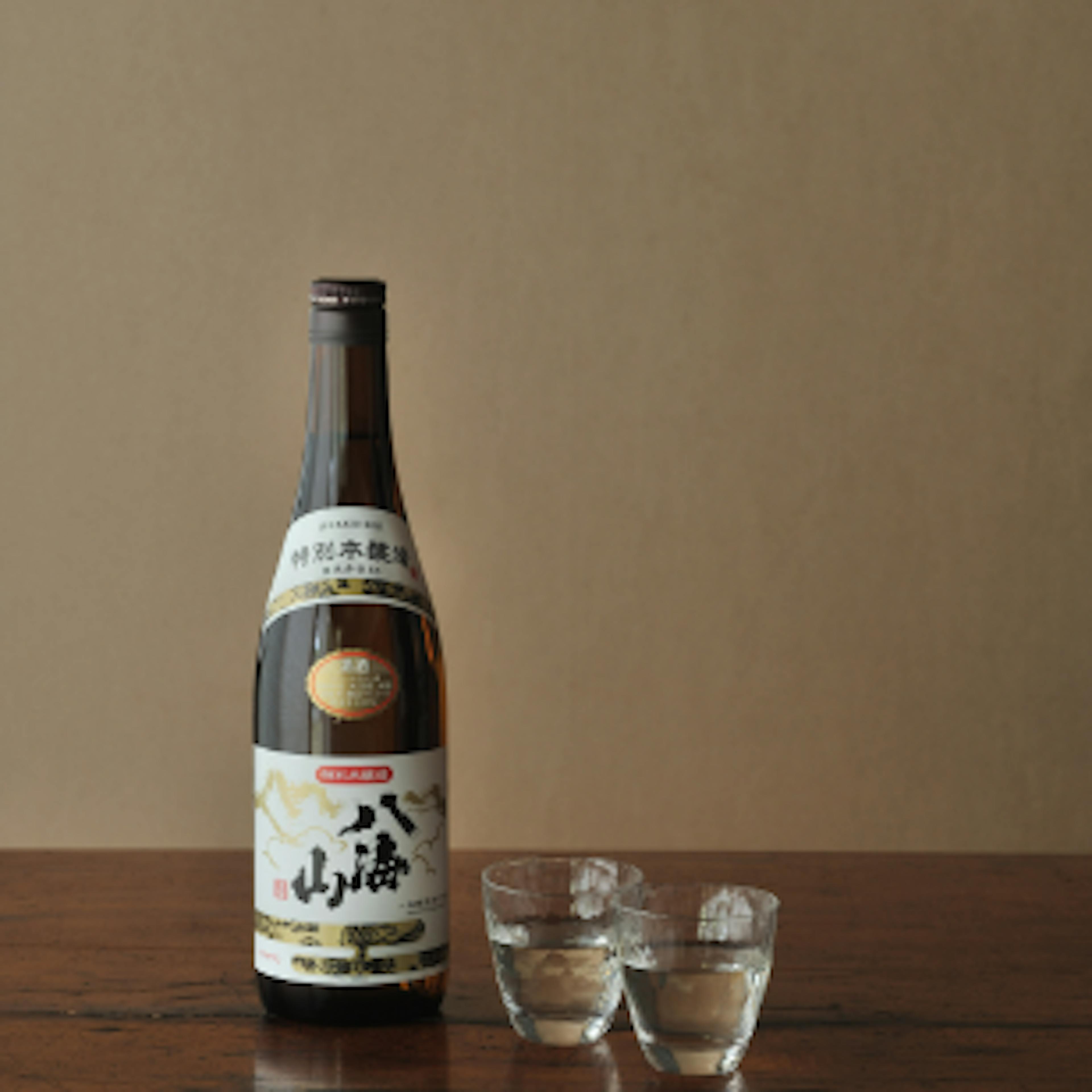 Bouteille de saké Hakkaisan