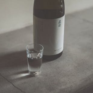 Bouteille de saké Masumi