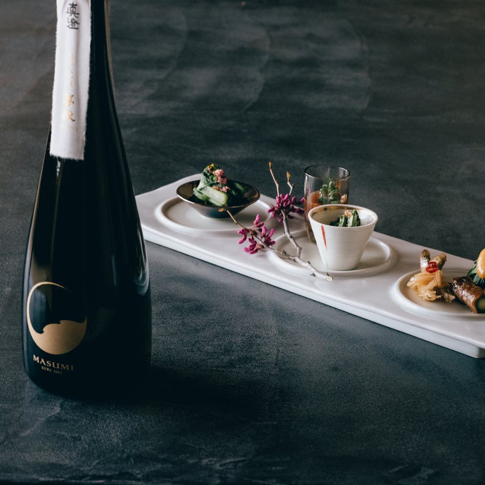 Saké et plat en accord