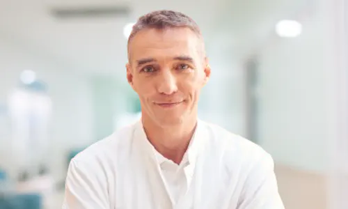 Sektionsleitung Viszeralmedizin Dr. med. Heiko Lienhard Fachabteilung Querschnitt Werner Wicker Klinik Sektionsleitung Viszeralmedizin Dr. med. Heiko Lienhard Fachabteilung Querschnitt Werner Wicker Klinik