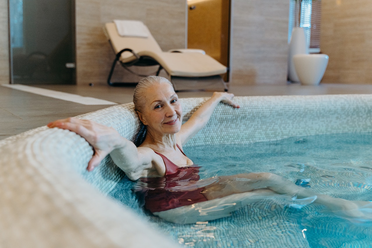 Schwimmbad in der Sonnenberg-Klinik