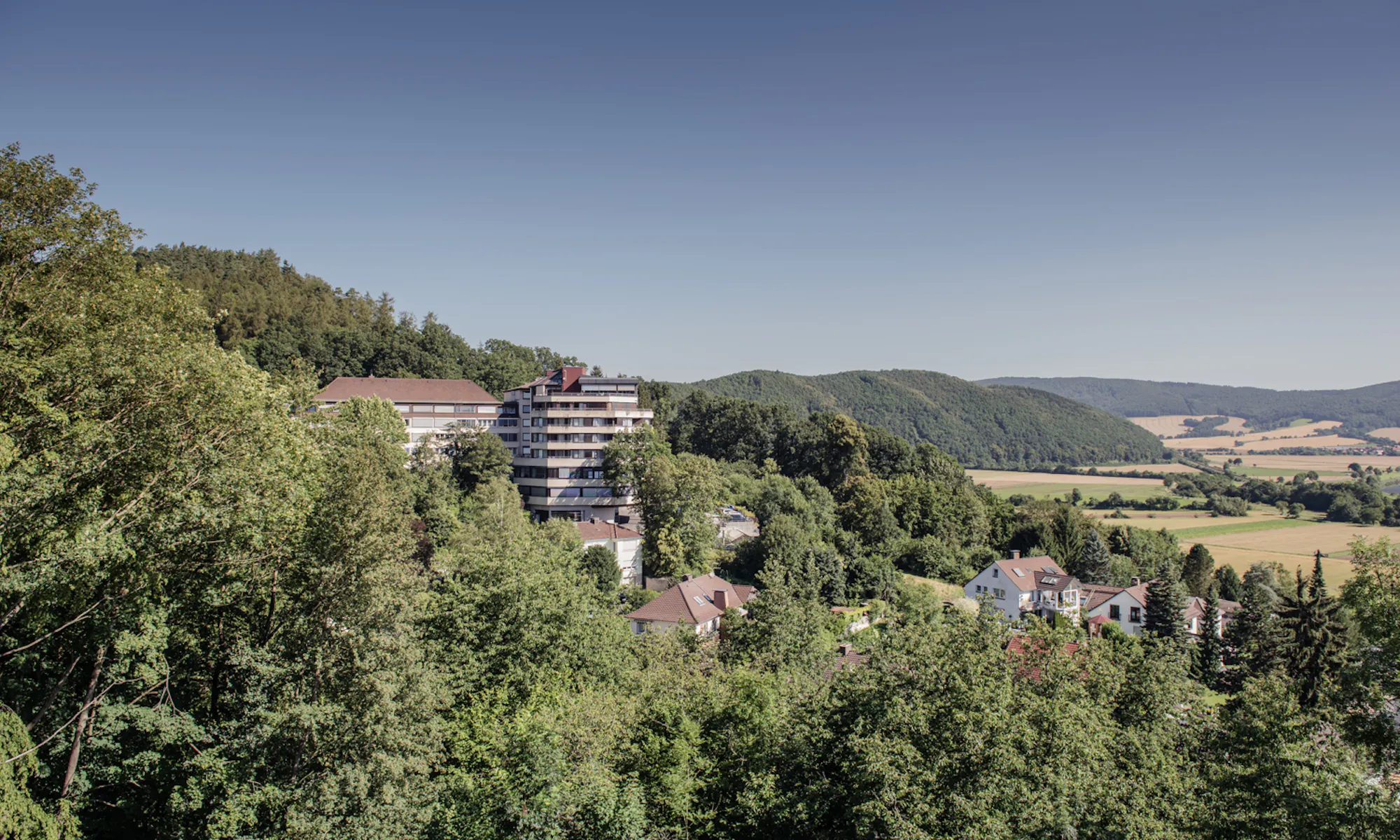 Drohnenaufnahme der Klinik Hoher Meißner in Bad Sooden Allendorf