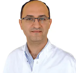 Jamil Makki, Chefarzt für Neurochirurgie in der Werner Wicker Klinik Bad Wildungen Jamil Makki, Chefarzt für Neurochirurgie in der Werner Wicker Klinik Bad Wildungen