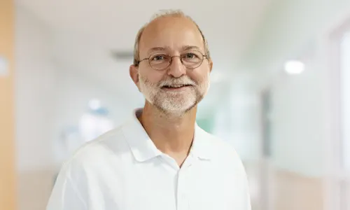 Leitender Oberarzt Uwe Riess Fachabteilung Querschnitt Werner Wicker Klinik Leitender Oberarzt Uwe Riess Fachabteilung Querschnitt Werner Wicker Klinik