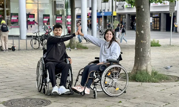 Aktionswoche "An den Rollstuhl gefesselt"