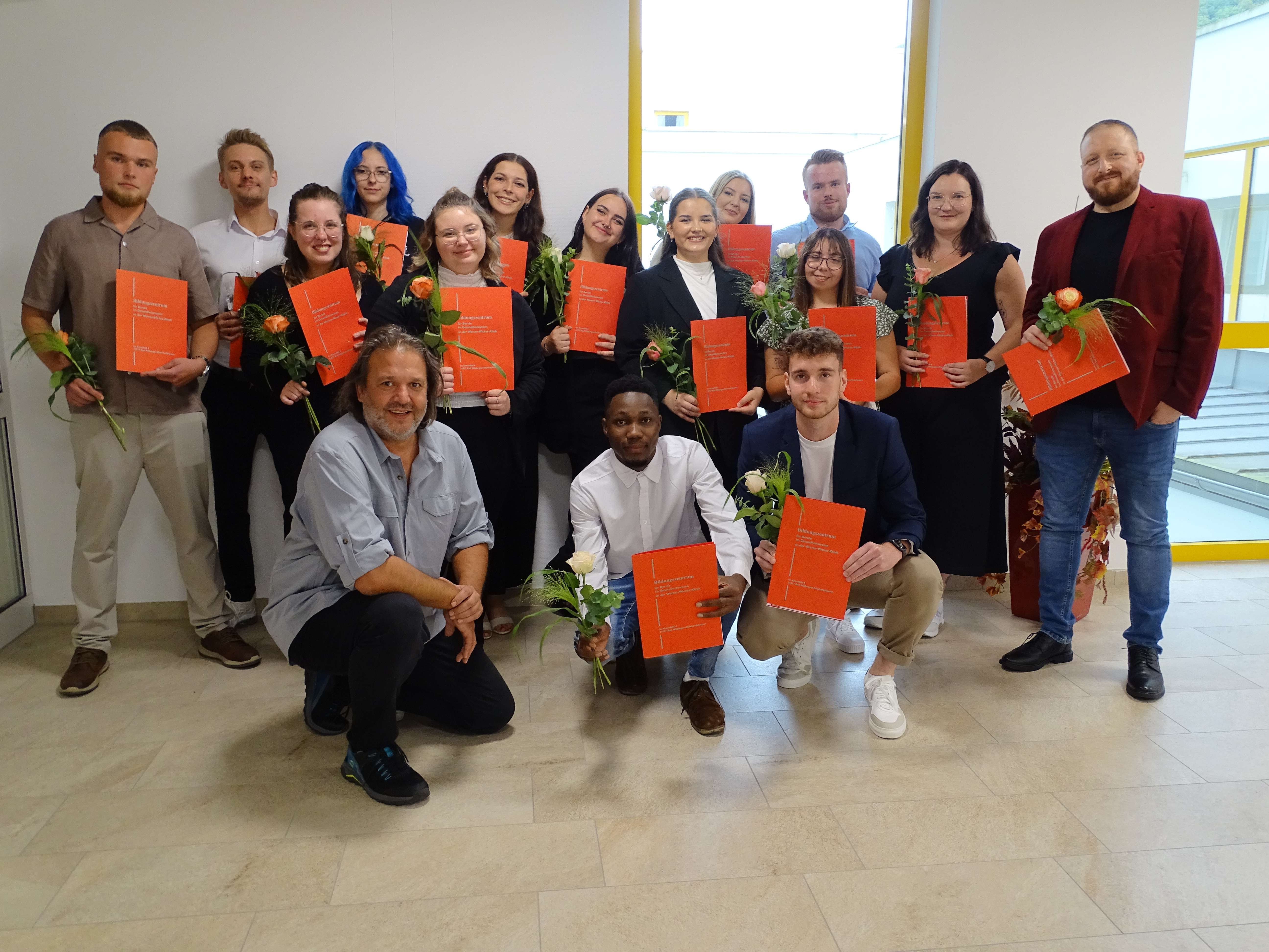 Absolventen Pflegefachkraft 2024