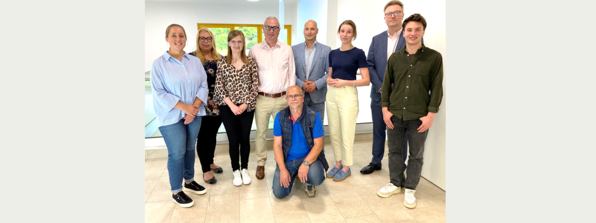 Politik trifft Praxis: Junge Union besucht Werner Wicker Klinik