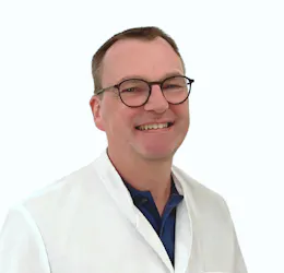 Dr. med. Marcus Nehiba, Chefarzt am Zentrum für Querschnittgelähmte in der Werner Wicker Klinik Bad Wildungen Dr. med. Marcus Nehiba, Chefarzt am Zentrum für Querschnittgelähmte in der Werner Wicker Klinik Bad Wildungen