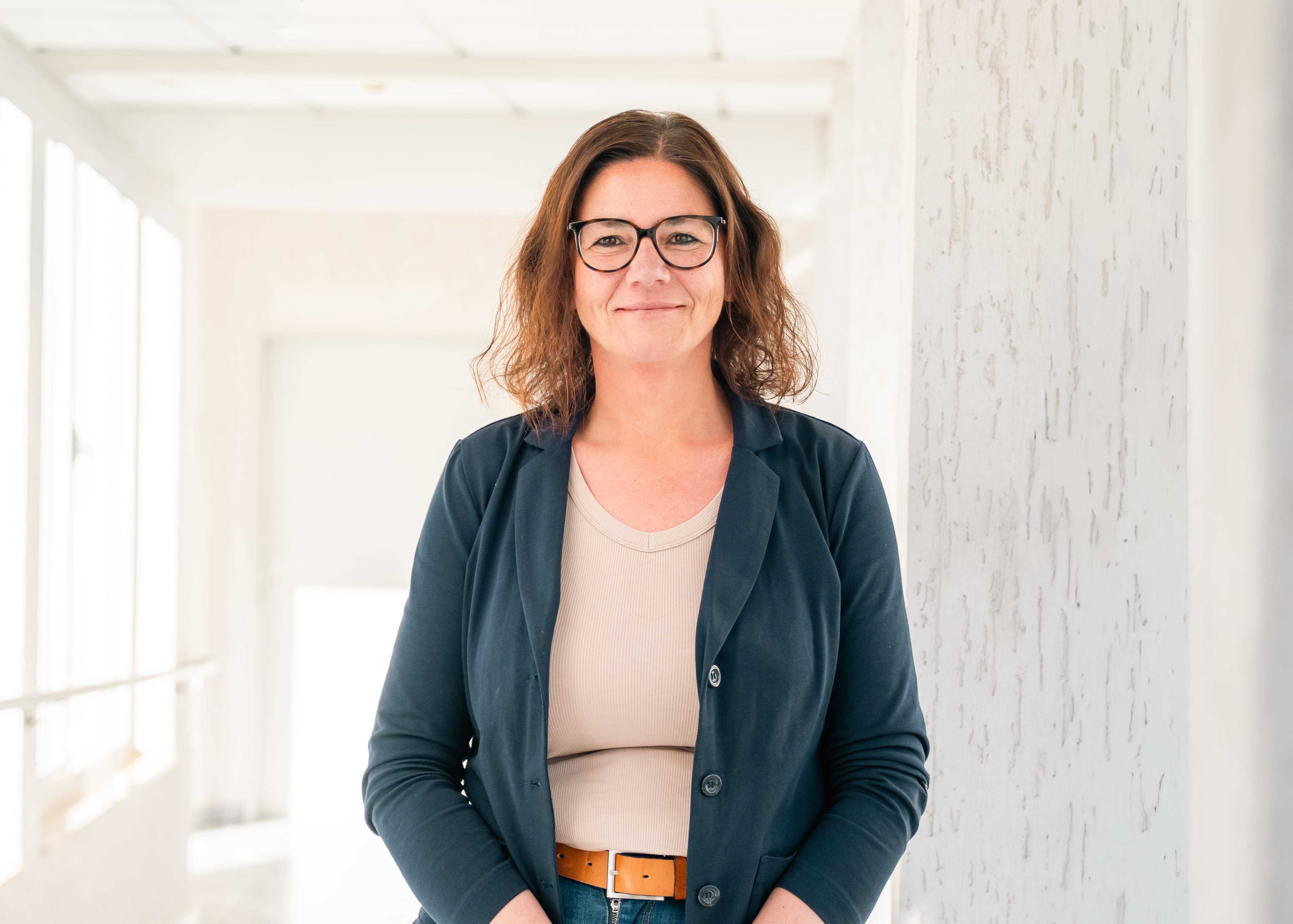 Anna Hämel im Patientenmanagement der Wicker Klinik Rehabilitation