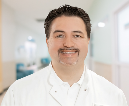 Dr. med. Marcus Mahmoudi