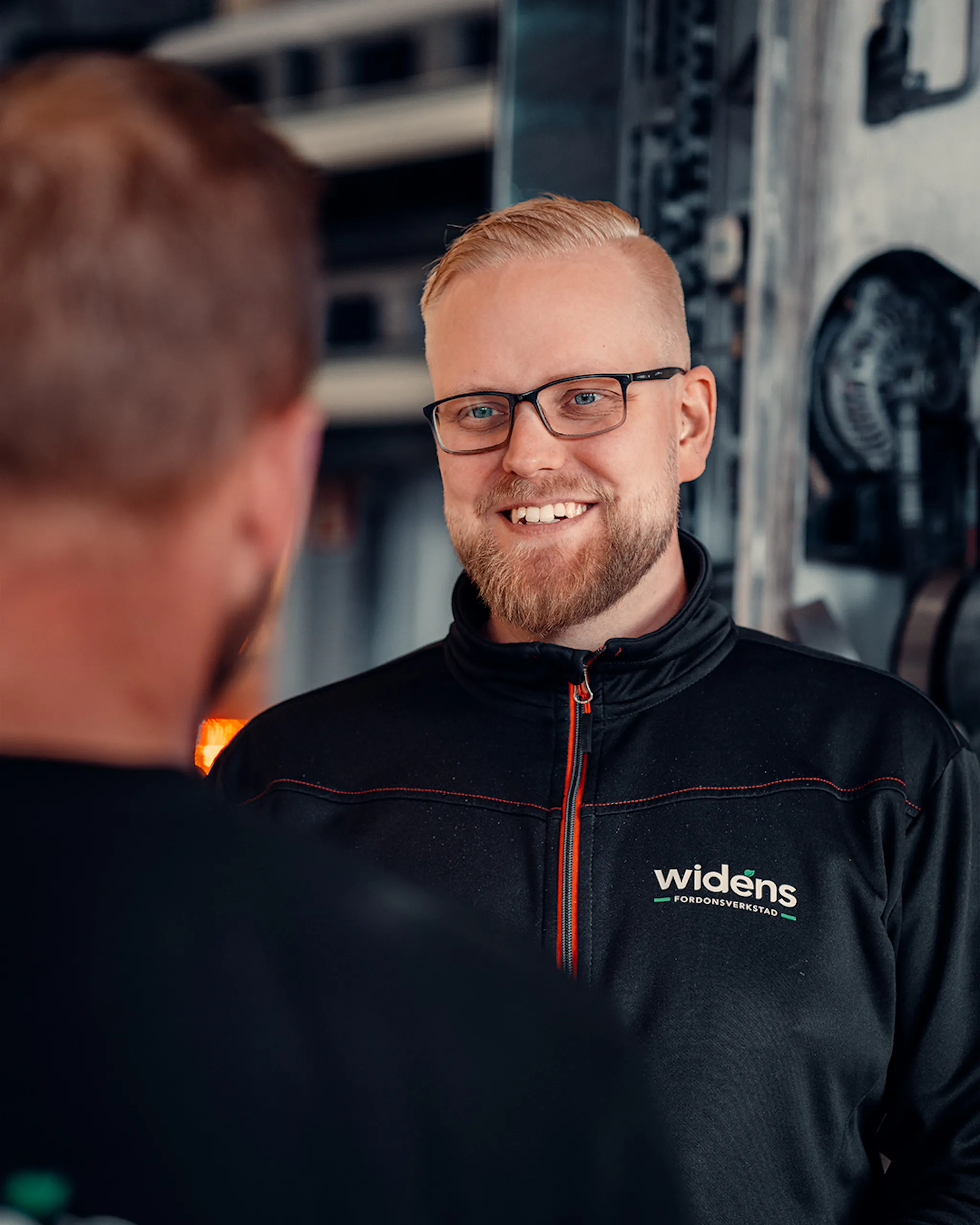 Gustav Karlsson, Kundmottagare Widéns fordonsverkstad