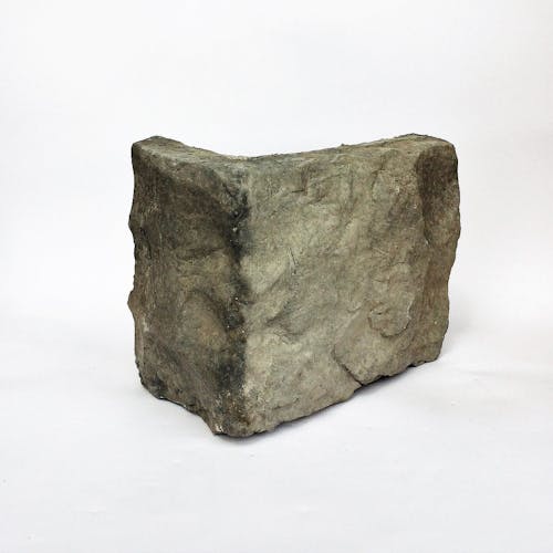 Castle Wall - Basalt Corner Piece
