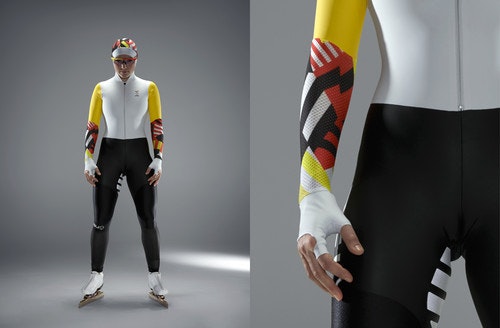 Image of a female speedskater. She wears a speedskating outfit for the Olympic winter games in PyeongChang that was design by Studio WillemsPeeters.