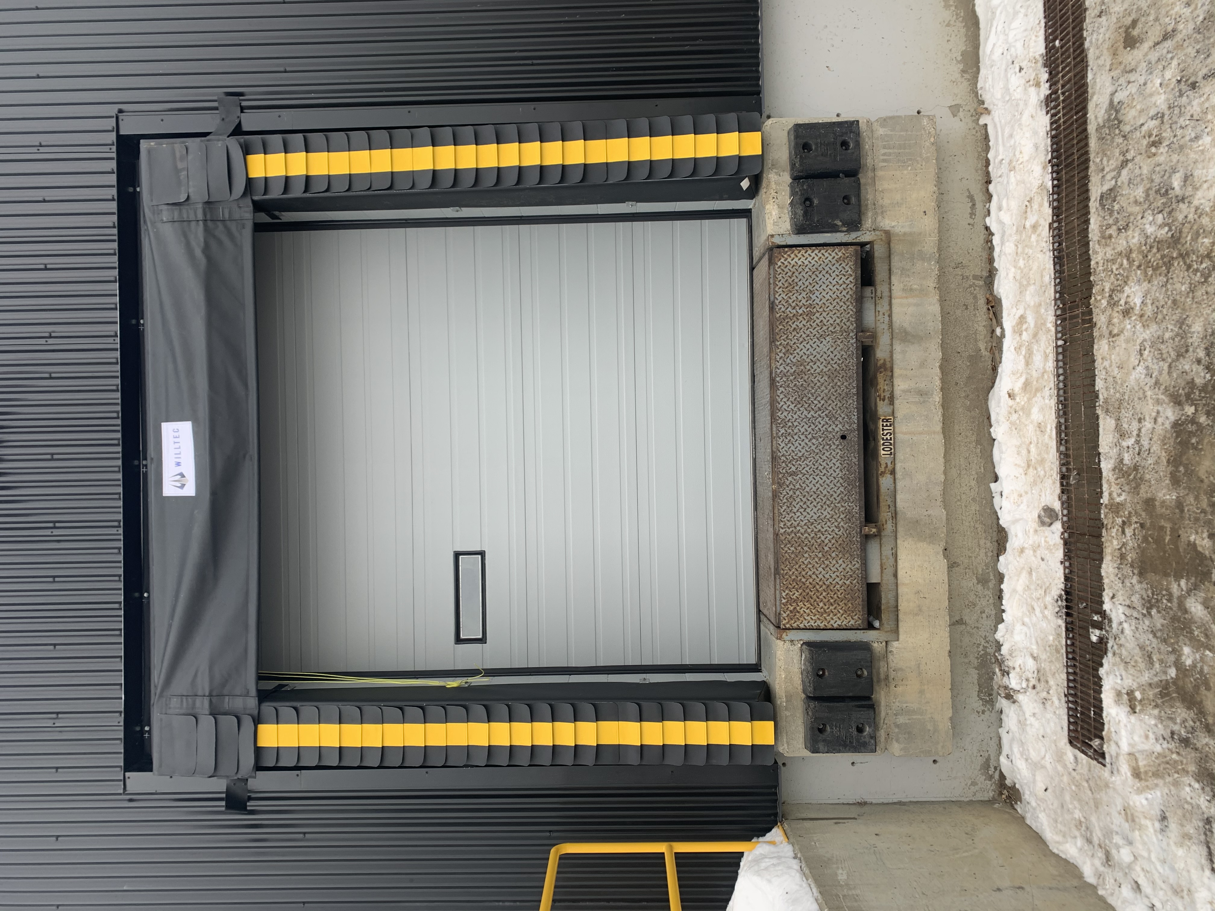 Drop Curtain Compression Seals Replacement