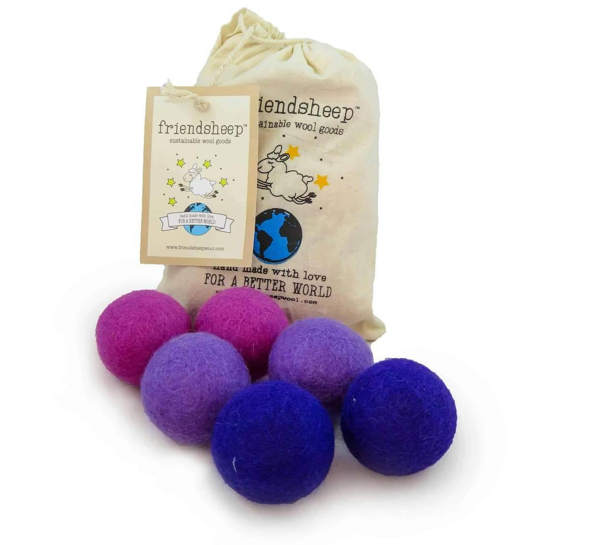 Pack of 6 wool toy balls