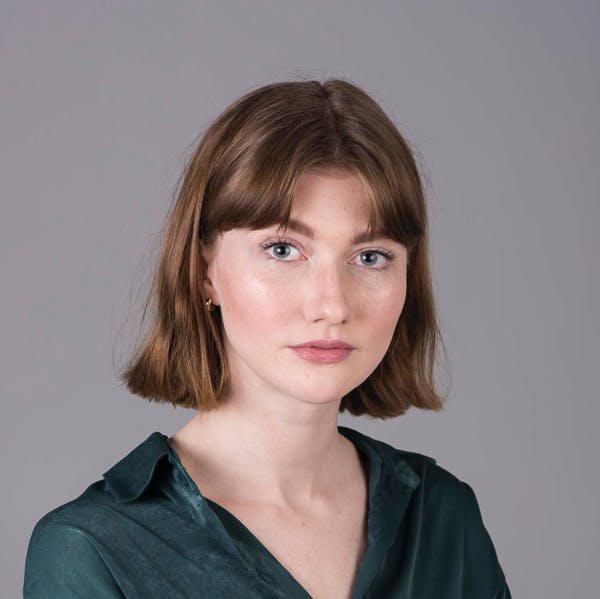 Headshot of Chloe