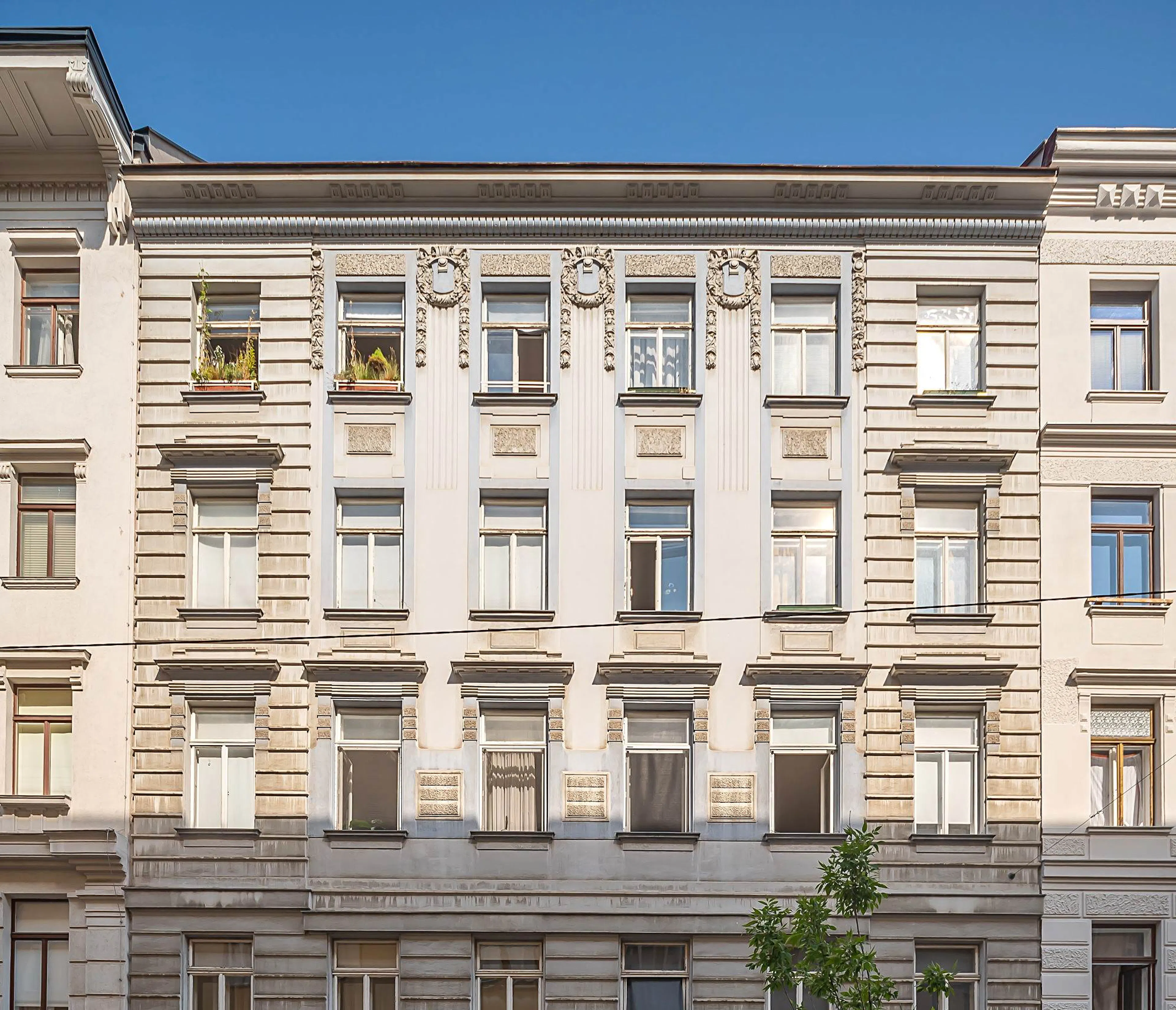Fassade eines Wiener Zinshauses