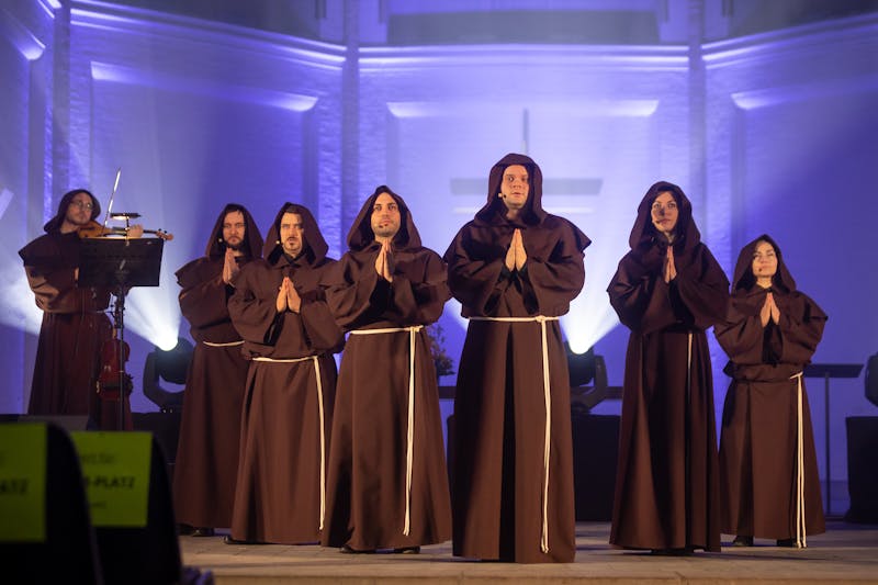 gregorian GRACE live - 4