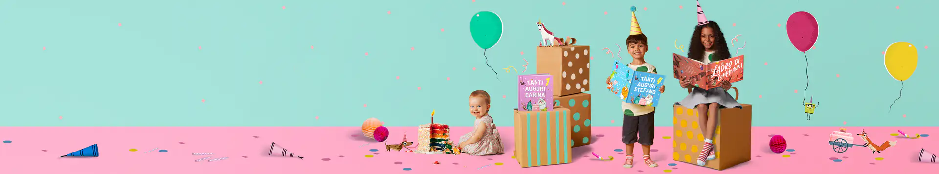 Bambini leggono Tanti auguri a te e sorridono