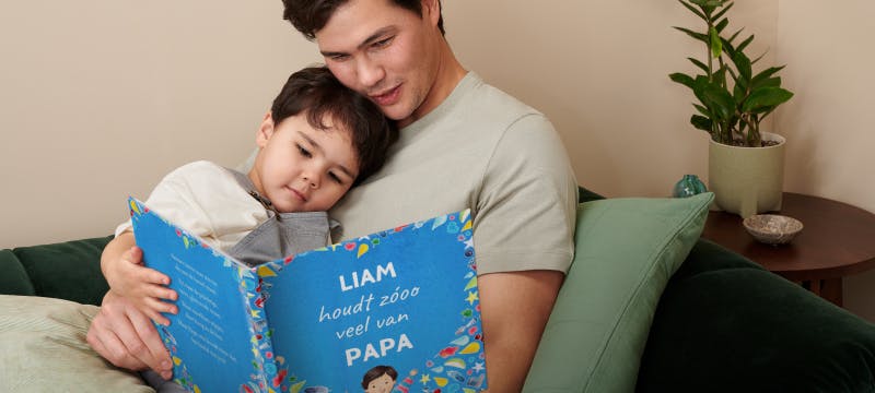 vader en kind lezen