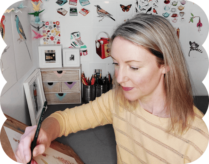 Portrain of illustrator Christine Berrie